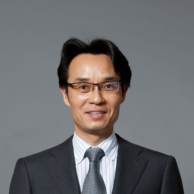 男性医療・泌尿器科の専門家<br>
<br>
順天堂大学医学部附属<br>
浦安病院泌尿器科<br>
<br>
教授:辻村 晃先生